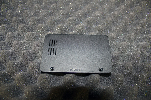 Samsung Q320 Laptop Memory RAM Cover Door BA81-06331B