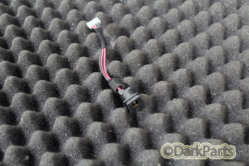 Toshiba Qosmio F10-124 Laptop DC Power Jack & Cable