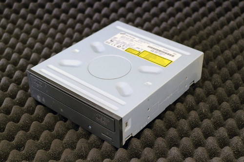 Hitachi LG GCC-H30N Fujitsu Gray SATA CD-RW DVD-ROM Disk Drive