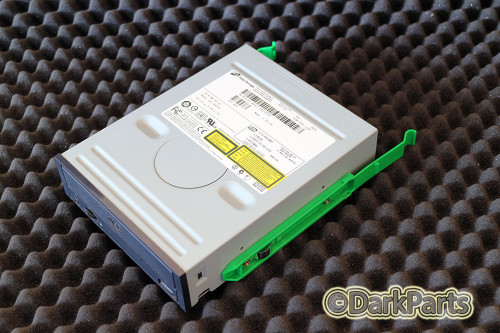 Dell 9U159 09U159 CD-RW Disk Drive GCE-8481B