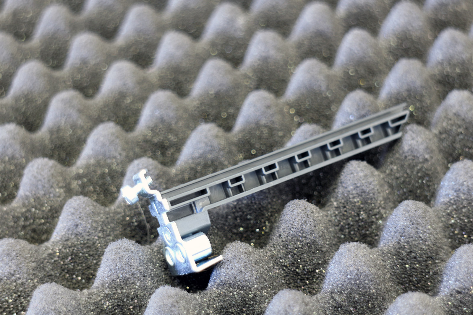 Cisco 2911 700-18021 Module Seperator Rail