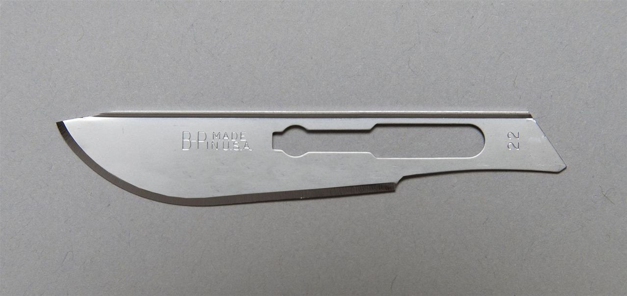 Aspen Surgical/Bard-Parker SafetyLock Rib-Back Carbon Steel Surgical Blades