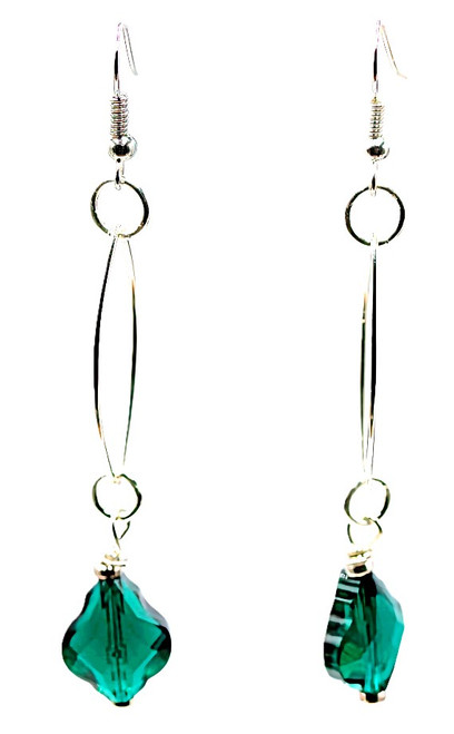 Women's 14 mm Emerald Green Baroque Crystal Dangle Earrings