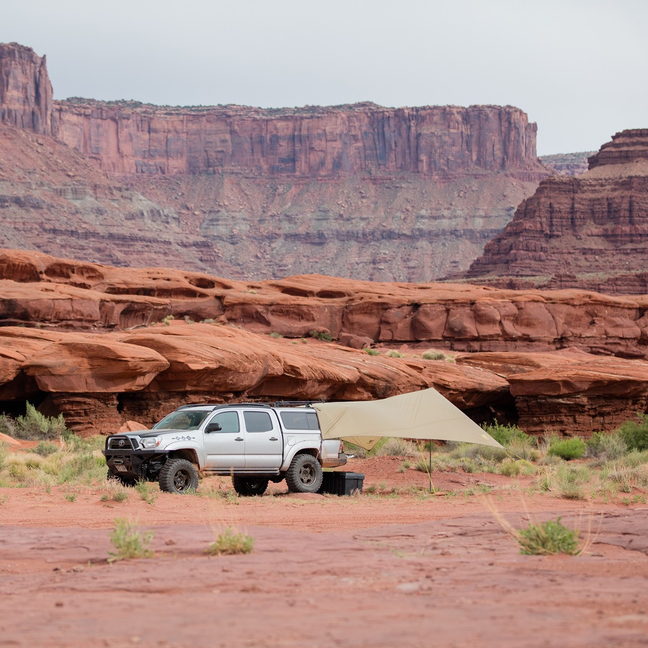 Slumberjack Roadhouse Outdoor Tarp Lightweight Vehicle Car Shelter