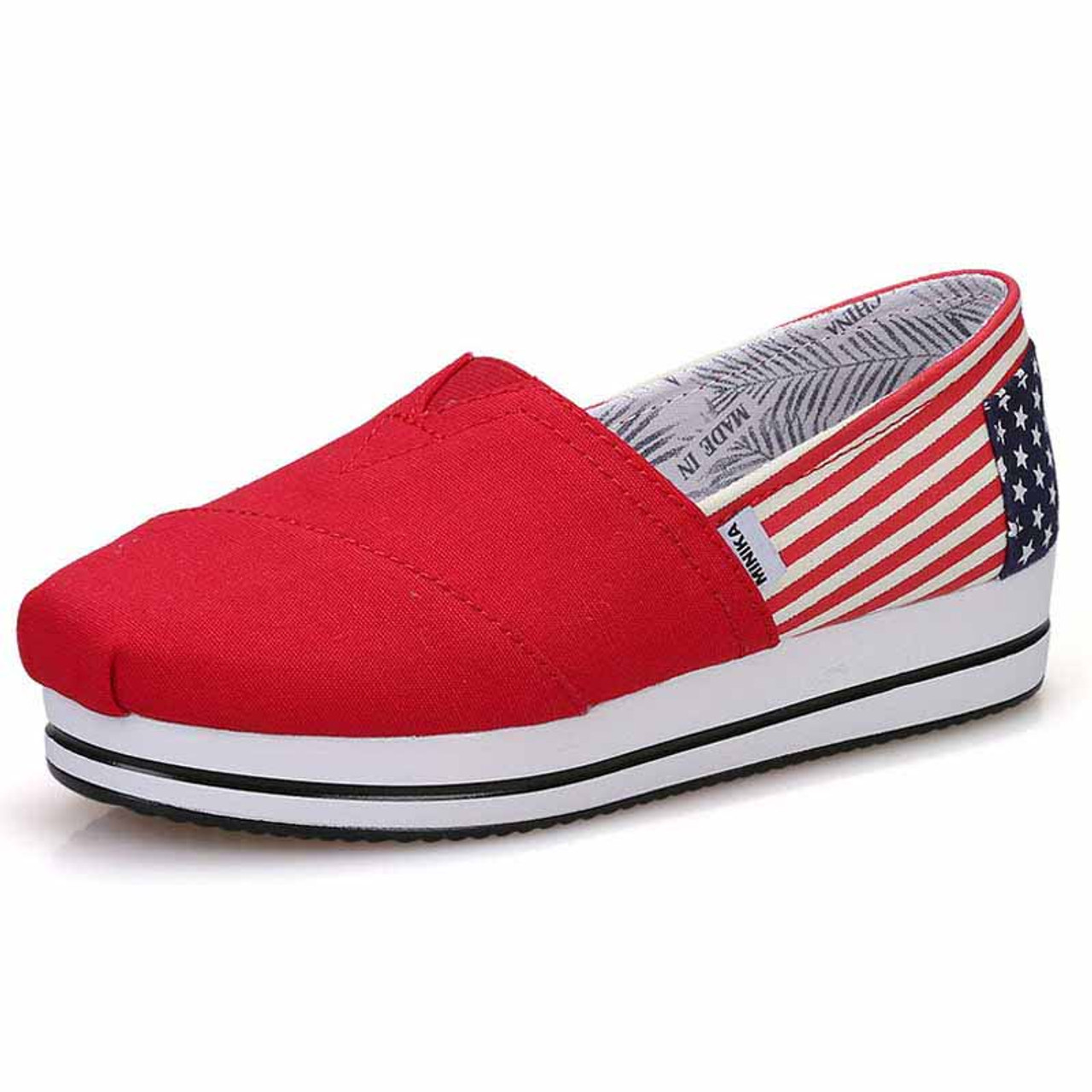 Red flag pattern canvas slip on 