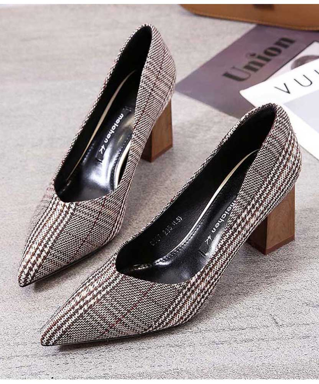 Comfortable Non Slip Leather Kitten Heel Dress Shoes For Women Mid Heel,  Soft Sole, Thick Heel Ideal For Work, Middle Aged Women, And Mothers  Z230703 From Misihan06, $8.05 | DHgate.Com