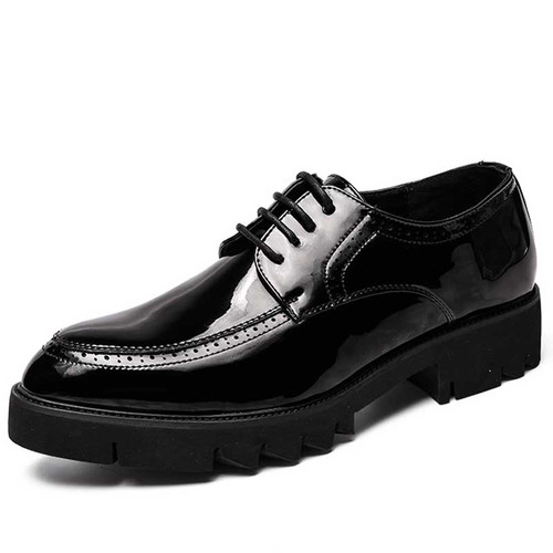 Men's black brogue derby dress shoe 01