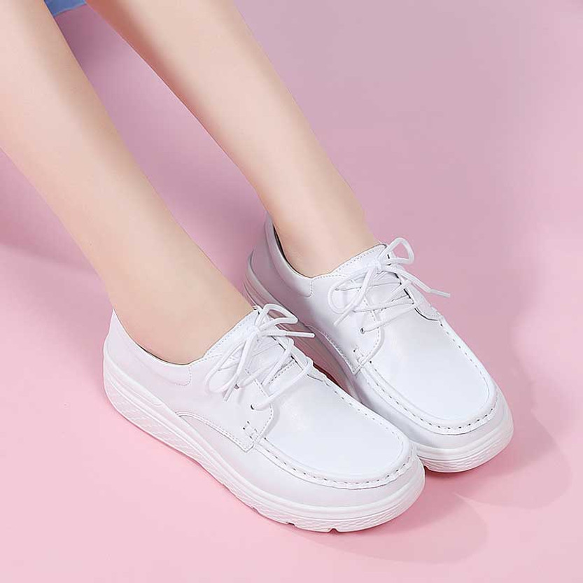 White plain color casual lace up shoe | Womens lace up shoes online 2672WS