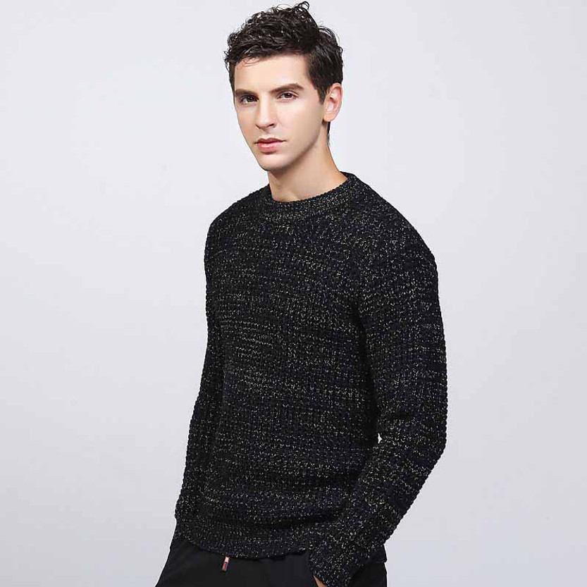 Black check round neck long sleeve sweater 01