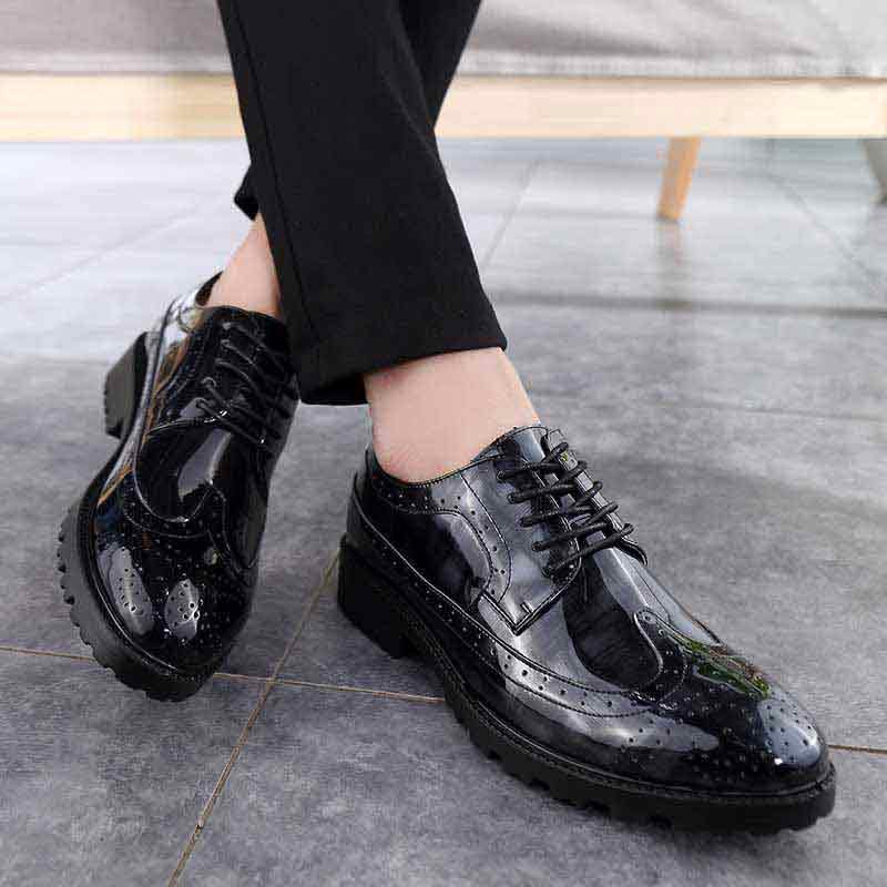 Black longwing brogue leather derby 