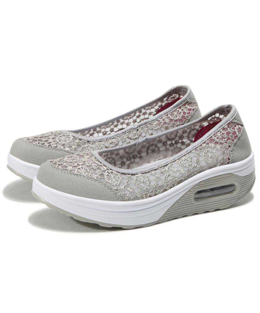 lace sneakers slip on