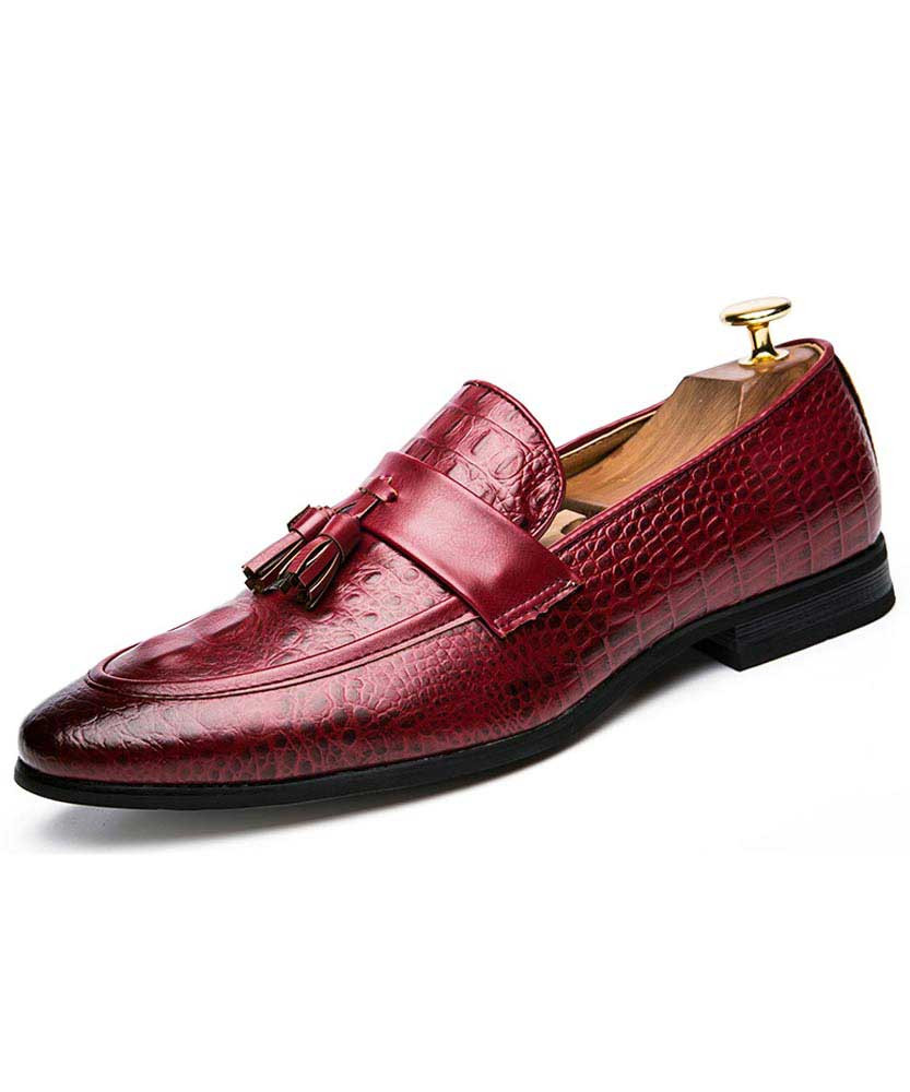 Red crocodile skin pattern tassel slip on dress shoe 01