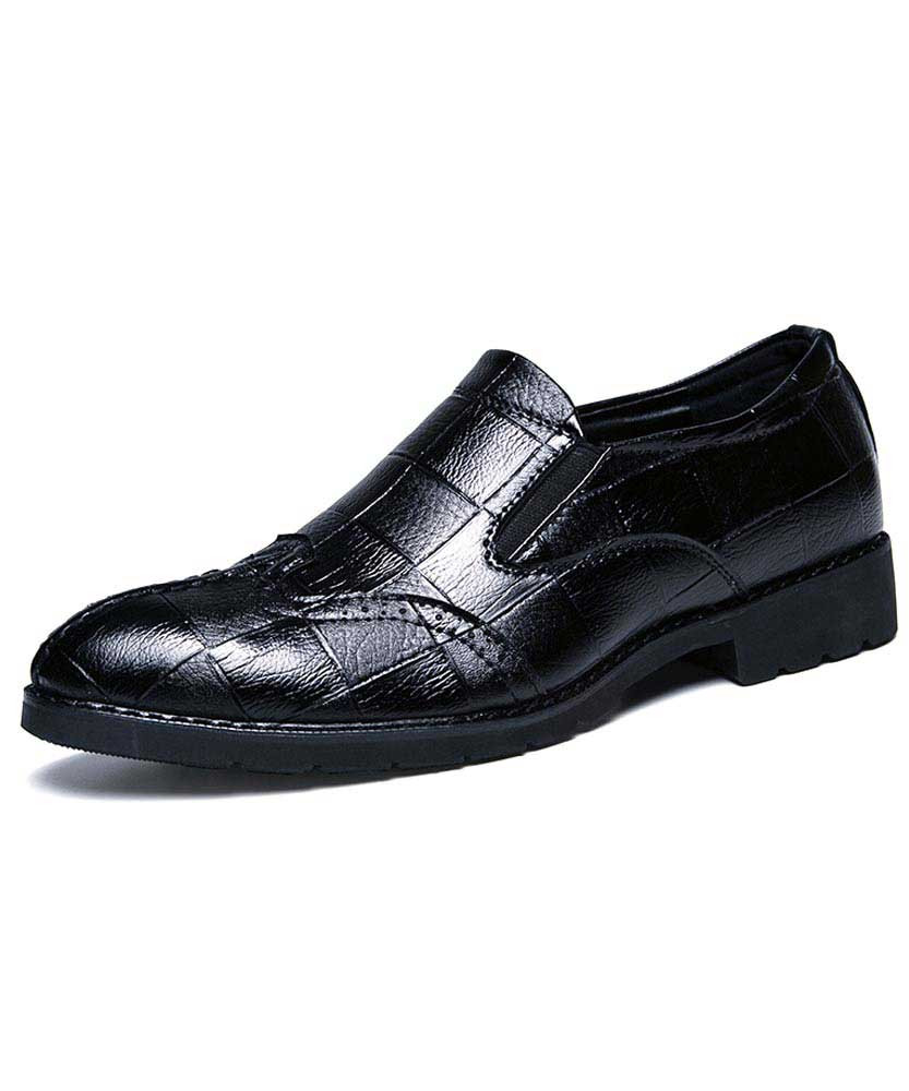 Black brogue leather slip on dress shoe check detail 01