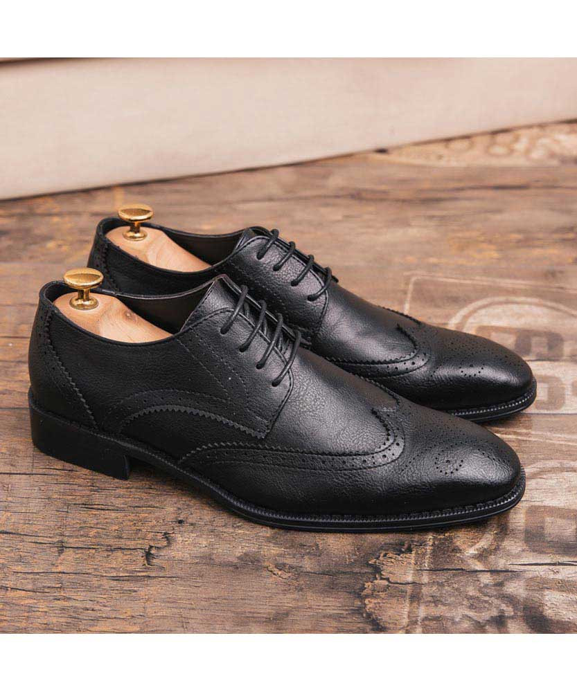 Black retro brogue leather derby dress shoe | Mens dress shoes online ...