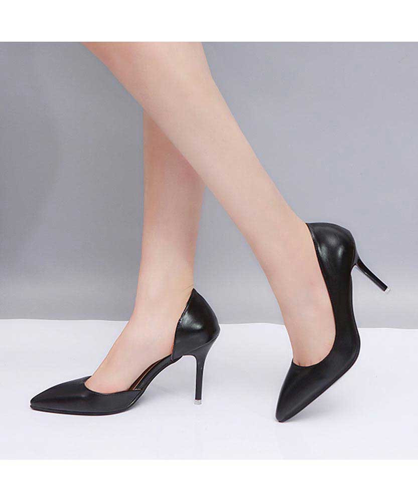 high heel dress shoe side cut out 