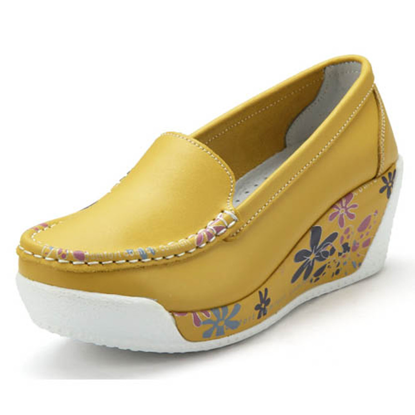 Floral print yellow leather slip on platform shoe