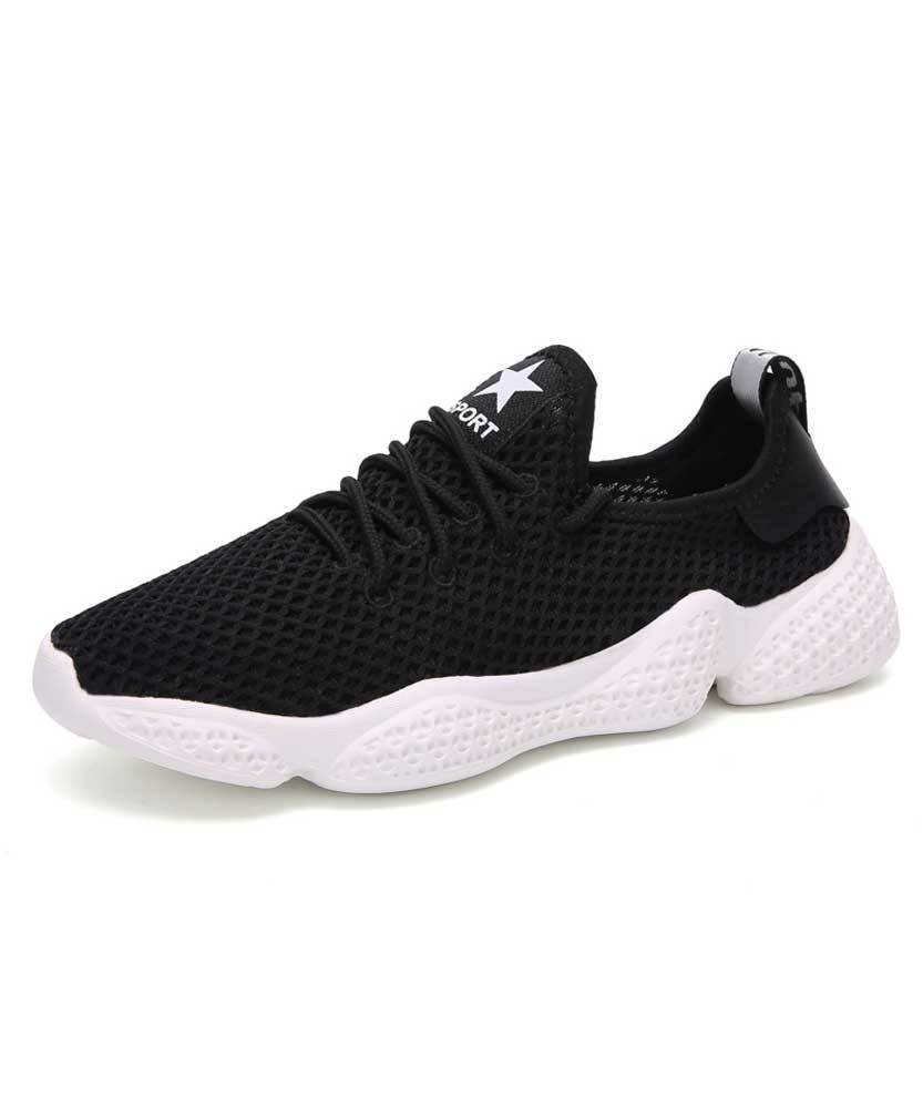 Women's black flyknit texture pattern labelled shoe sneaker 01