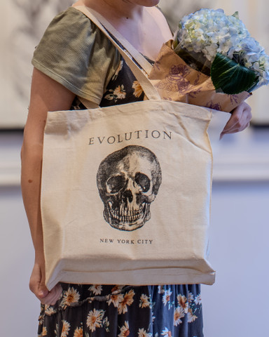 Evolution Skull Tote Unbleached 