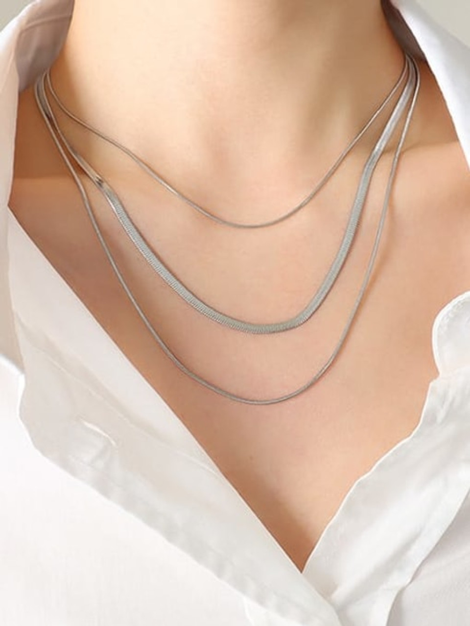 Three Smooth Layers Necklace: Gold Or Silver