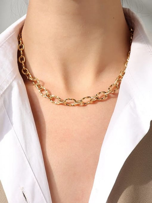 *Waterproof* Textured Chain Necklace