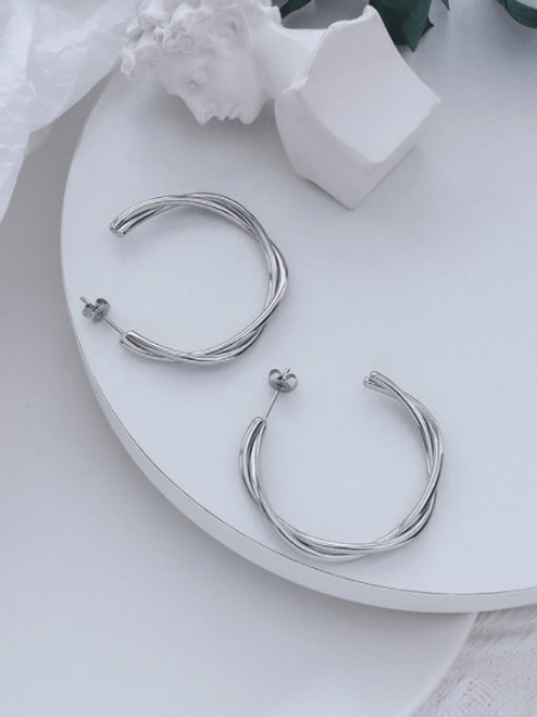 1.5" Twist Over Hoops: Gold Or Silver