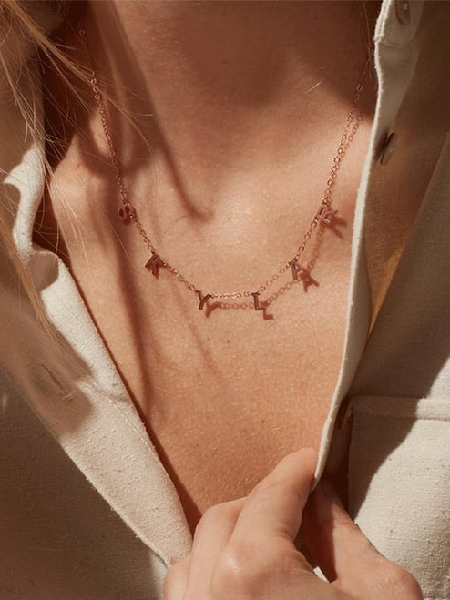 Custom Minimalist Name Necklace: Gold