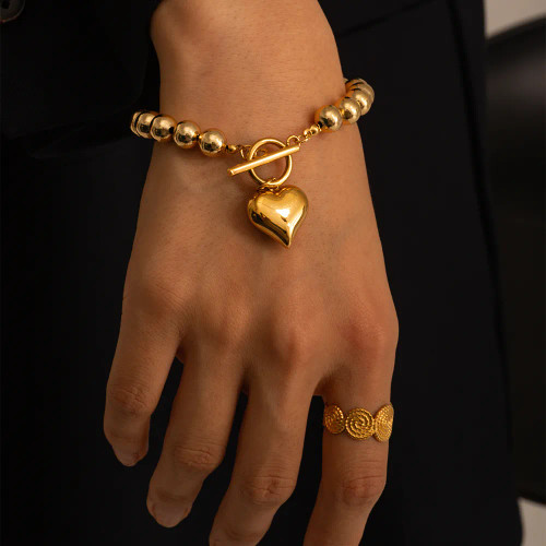 Classic Modern Heart Bracelet