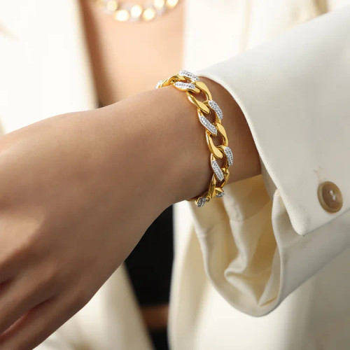 LAST ONE! Pave Golden Links Bracelet: As Seen On JaNae Collins At The Emmy Parties!