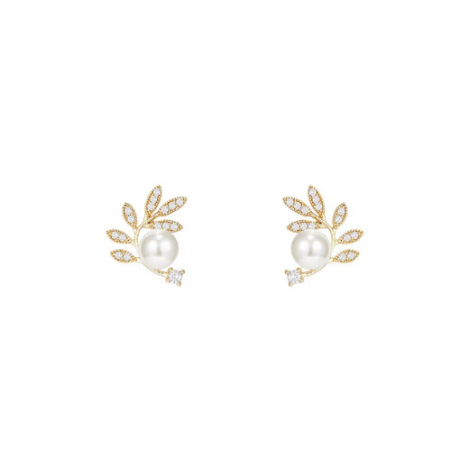 SALE! Leaf Pearl Earrings: LAST PAIR!
