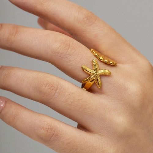Starfish And Shell Ring: LAST ONE
