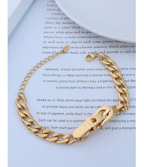 Buckle Bracelet: Gold Or Silver