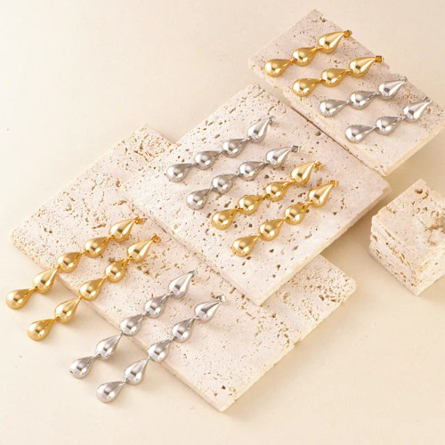 Four Water Drops Earrings: Gold Or Silver