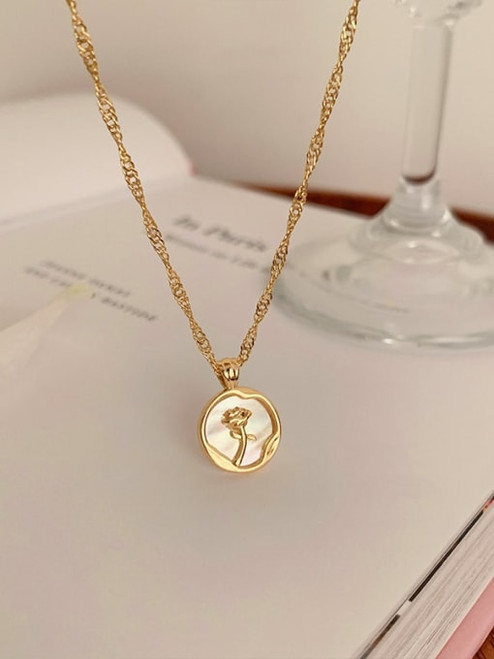 Little Golden Flower Necklace: LAST FEW!