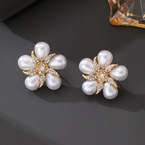 Pearl Flower Earrings: LAST PAIR!