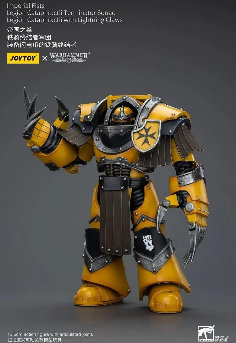 Imperial Fists Legion Praetor in Tartarus Terminator Armour with Power Sword and Vigil Storm Shield #warhammer #joytoy #warhammer30k #warhammer30000 #joytoyactionfigure