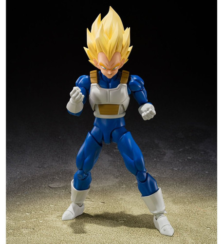 Bandai S.H. Figuarts Dragon Ball Z Super Saiyan Vegeta Dangerous Pride Figure