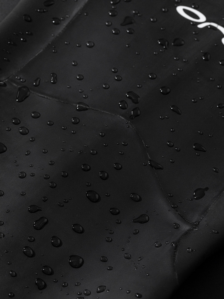 Close up of torso with water droplets of Orca Zeal Perform Wetsuit 2025