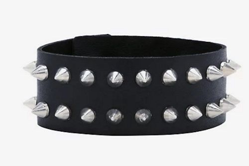 BLACK SPIKE BRACELET