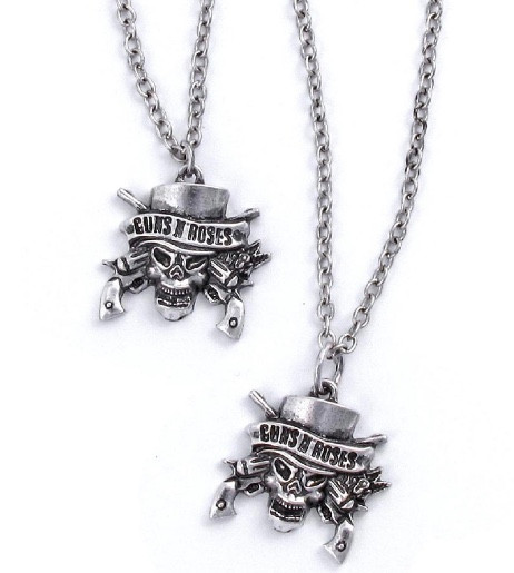 Guns N' Roses Skull Necklace and Bracelet Set