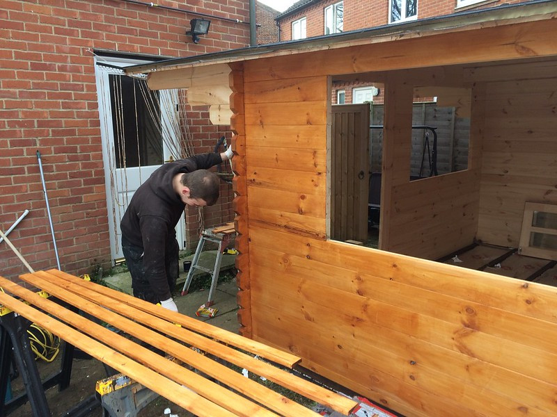 Cabins Unlimited Top Tips for Painting Your Cabin after Installation