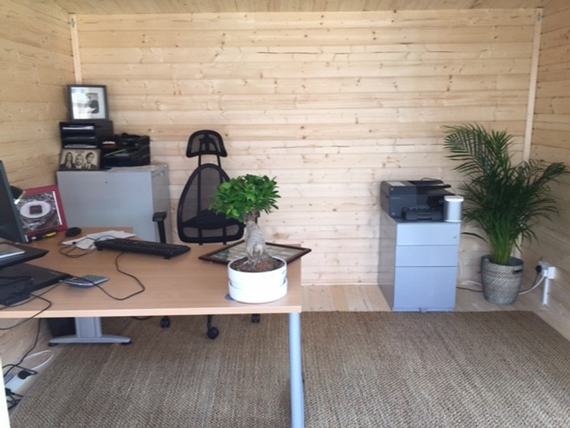 Embrace the Beauty of Home: Transforming a Summerhouse into a Dreamy Salon