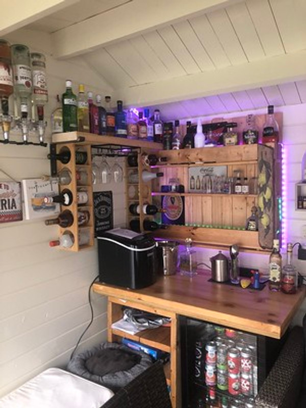 The Ultimate Guide to Transforming Your Summerhouse into an Outdoor Bar