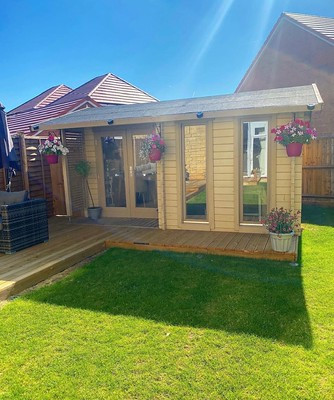 Embrace the Beauty of Timber: Transforming Summerhouses into Home-Based Hairdressing and Beauty Salons