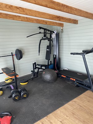 Transform Your Garden Building into a Home Gym: Stay Fit and Enjoy Nature!