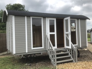 Shepherds Hut Modern