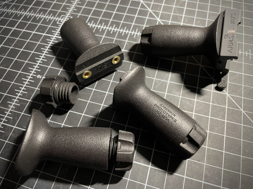 Short Grip (17S)