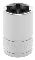 PERFORM TOOL W32022 SOCKET 11/16 1/2 Inch Drive; 11/16 Inch; Standard; 6 Point; Polished Nickel Chrome Plated; Vanadium Alloy Steel; Single