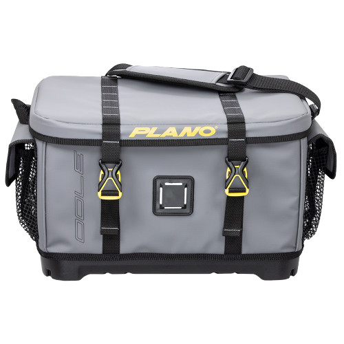 Plano Z-Series 3700 Tackle Bag w\/Waterproof Base