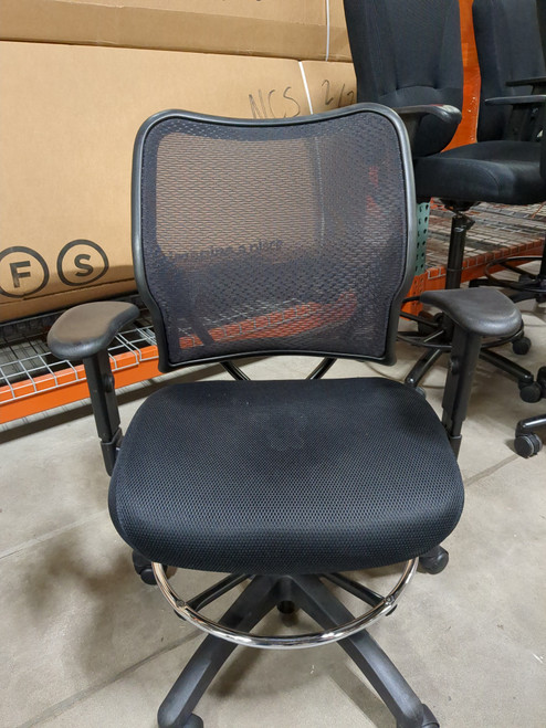 Black Office Chair with Ring