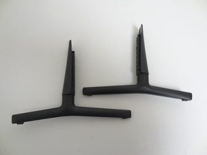 Samsung QN65Q60AAFXZA Stand Legs